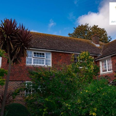 2 Bed Apartment-5 Guests - Business-Relocation-Parking - The Brighton Short Stay & Serviced Apartments エクステリア 写真
