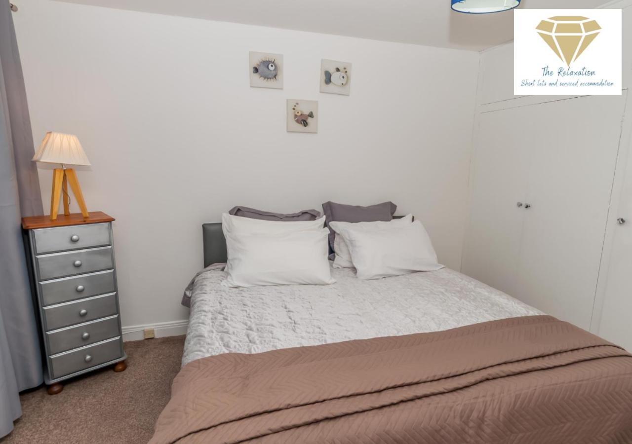 2 Bed Apartment-5 Guests - Business-Relocation-Parking - The Brighton Short Stay & Serviced Apartments エクステリア 写真